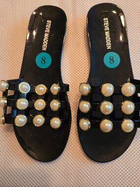 Steven Madden size 8 black patent slides with gold & pearl accents, new